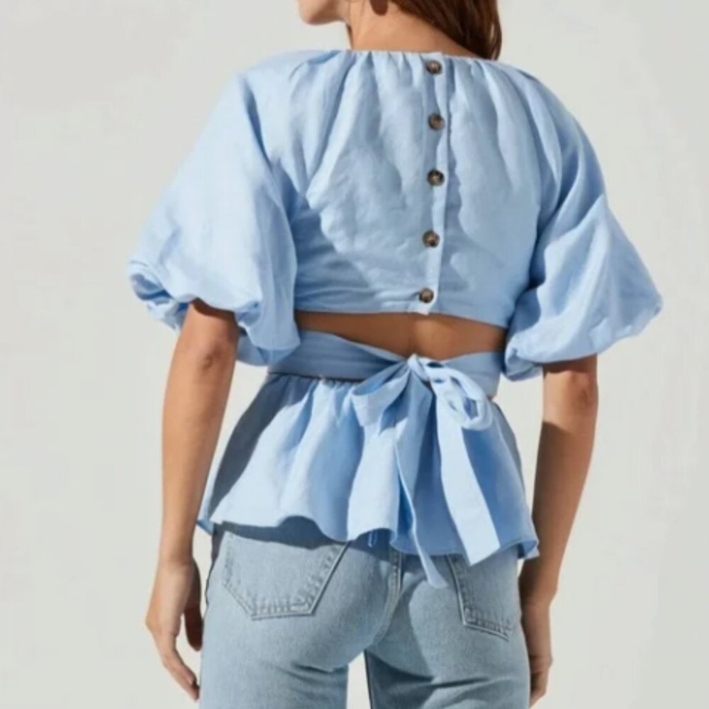 ASTR the Label Vendetti Cutout Puff Sleeve Top in Blue